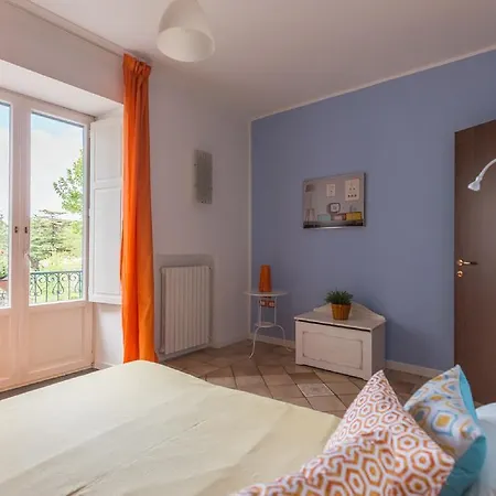 Crispi Promenade 卡瓦德蒂雷尼